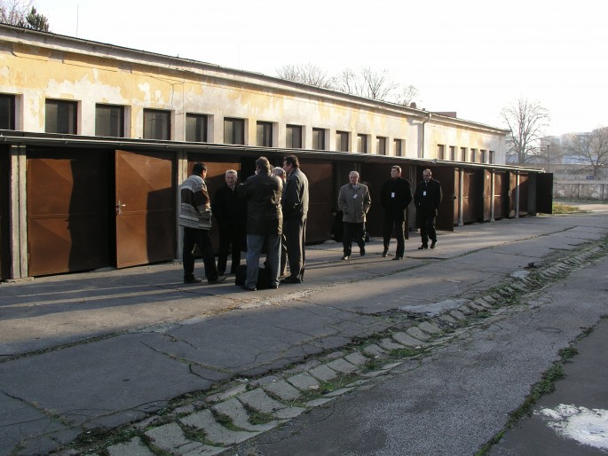 Prehliadka garáží